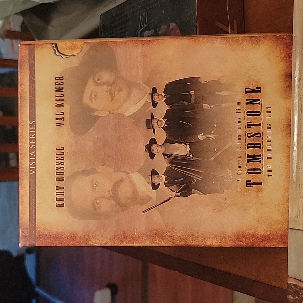 Tombstone 📀 DVDs. The directors cut.